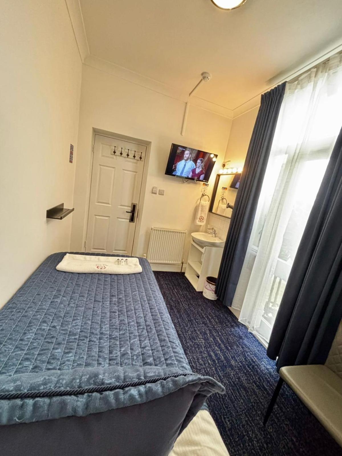 Jubilee Hotel Victoria Londra Dış mekan fotoğraf