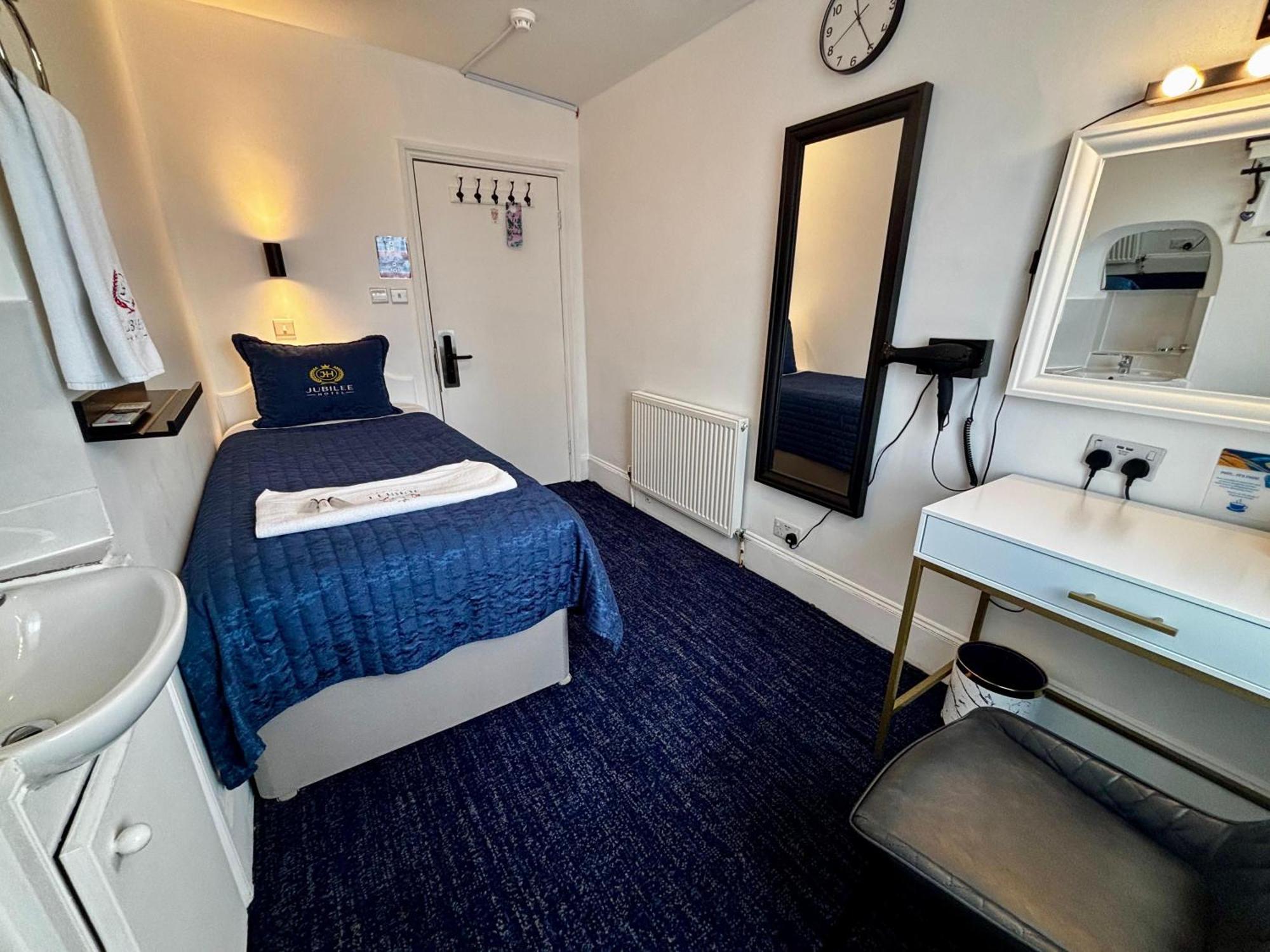 Jubilee Hotel Victoria Londra Dış mekan fotoğraf